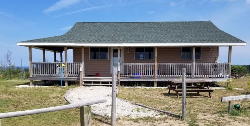 Rainbow Lodge - Web Listing (newer photo)